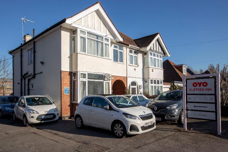 Elstree Inn Borehamwood Exterior photo